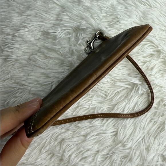 y2k COACH Leather Brown Wristlet - Picture 3 of 9